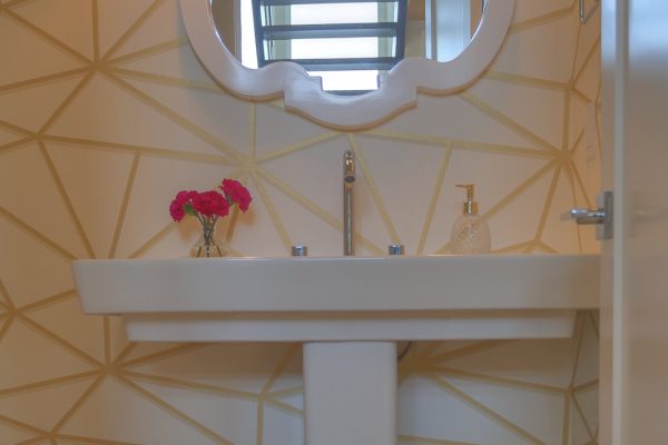 Powder Room 01 (1)